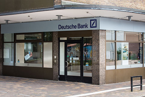 Deutsche Bank Schmuggelstieg